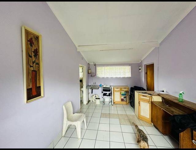 12 BEDROOM HOUSE FOR SALE IN WEBBER